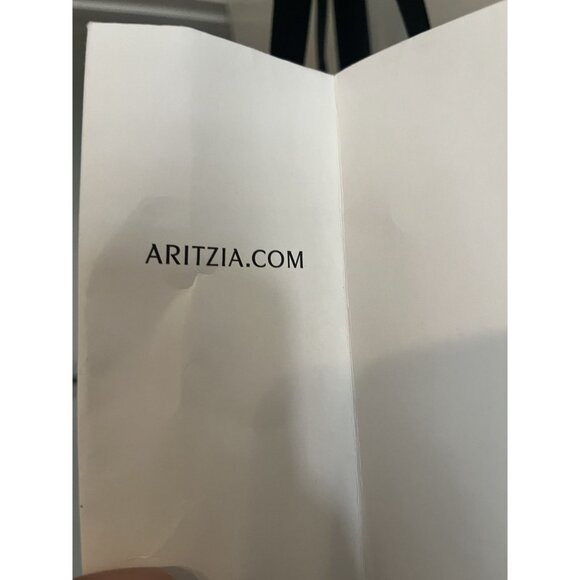 Aritzia Tim Walker 2016 Customer Shopping Bag Branded - Picture 6 of 7